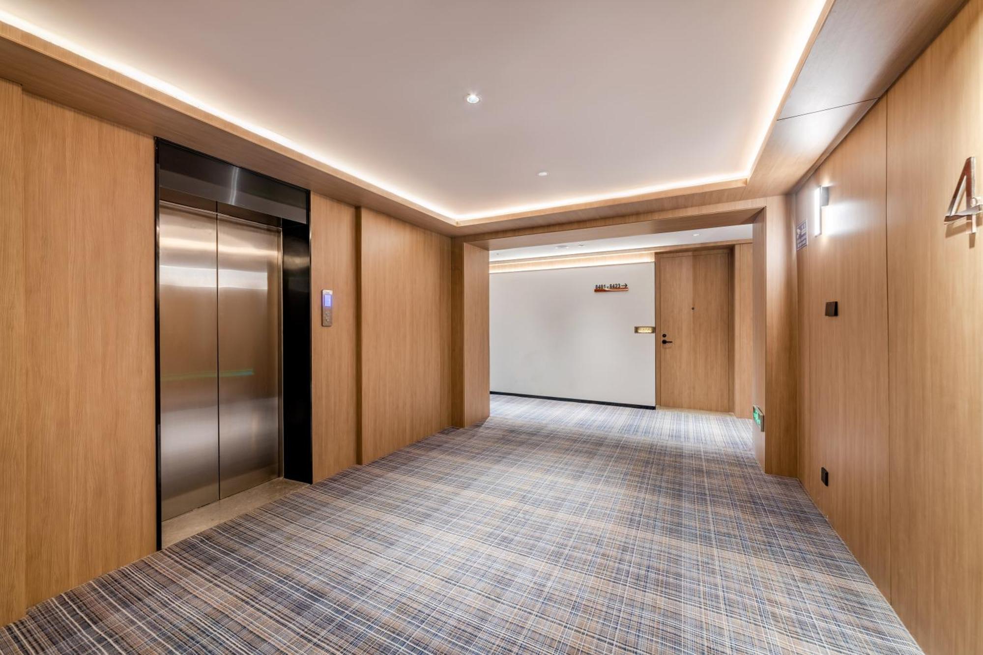 Luyue Hotel Movie Hotel Huaqiangbei Convention And Exhibition Center Branch Shenzhen Exterior foto