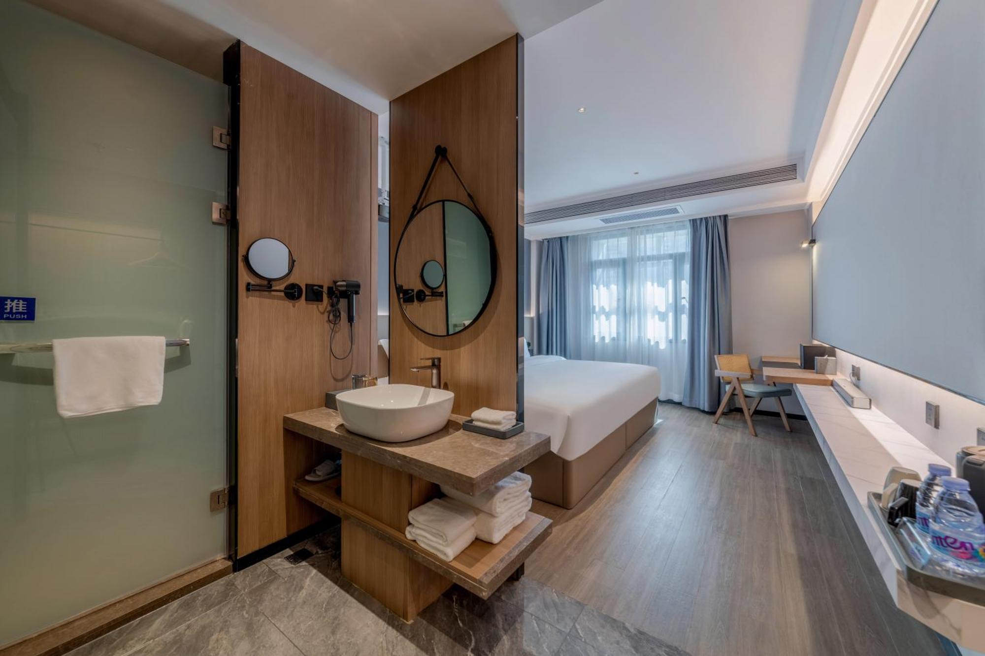 Luyue Hotel Movie Hotel Huaqiangbei Convention And Exhibition Center Branch Shenzhen Exterior foto