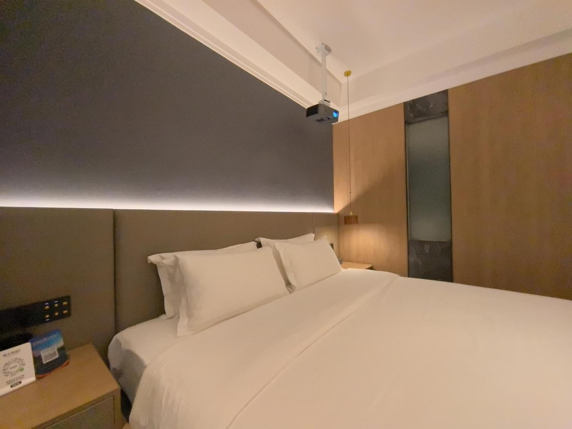 Luyue Hotel Movie Hotel Huaqiangbei Convention And Exhibition Center Branch Shenzhen Exterior foto