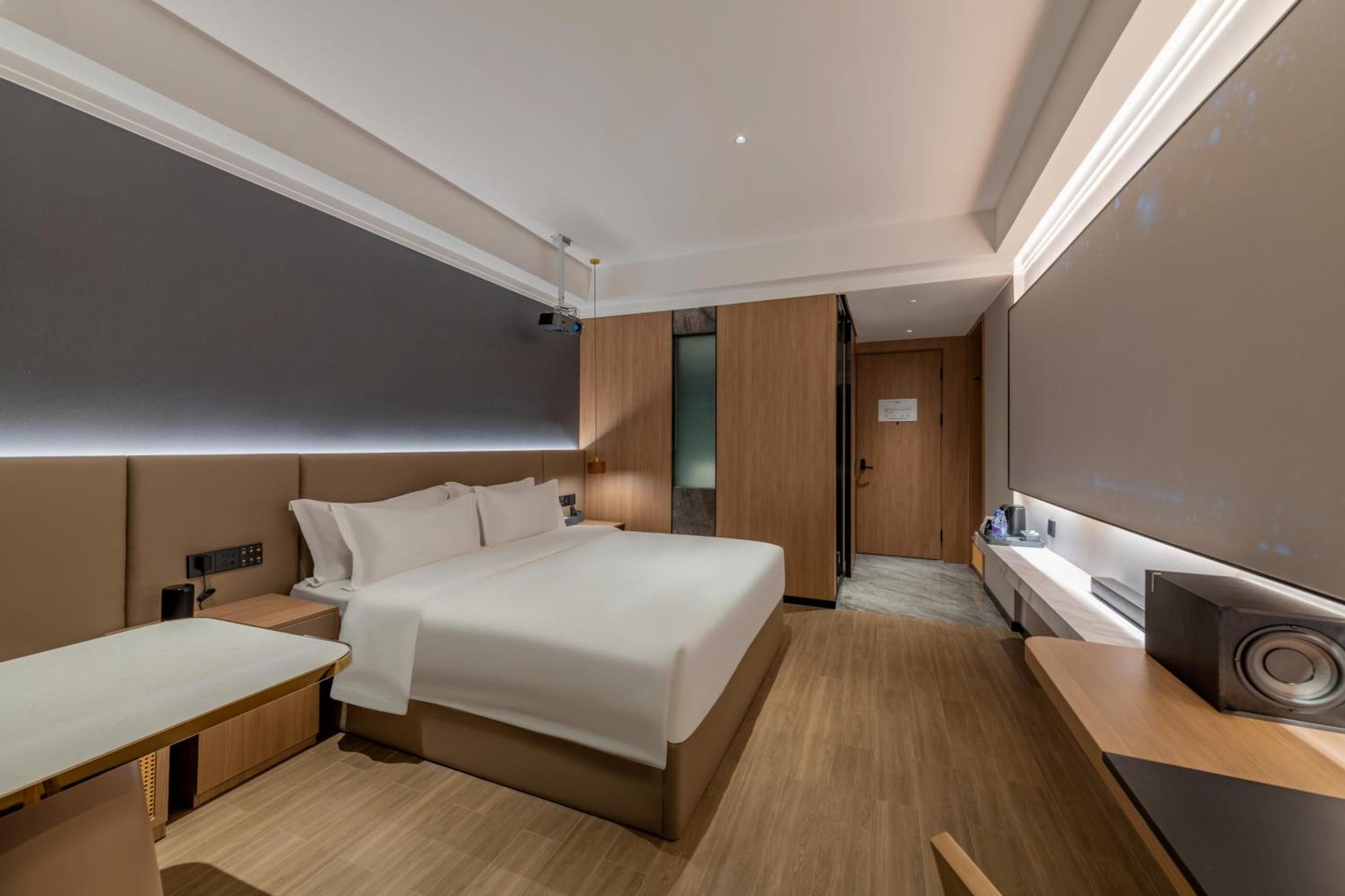 Luyue Hotel Movie Hotel Huaqiangbei Convention And Exhibition Center Branch Shenzhen Exterior foto