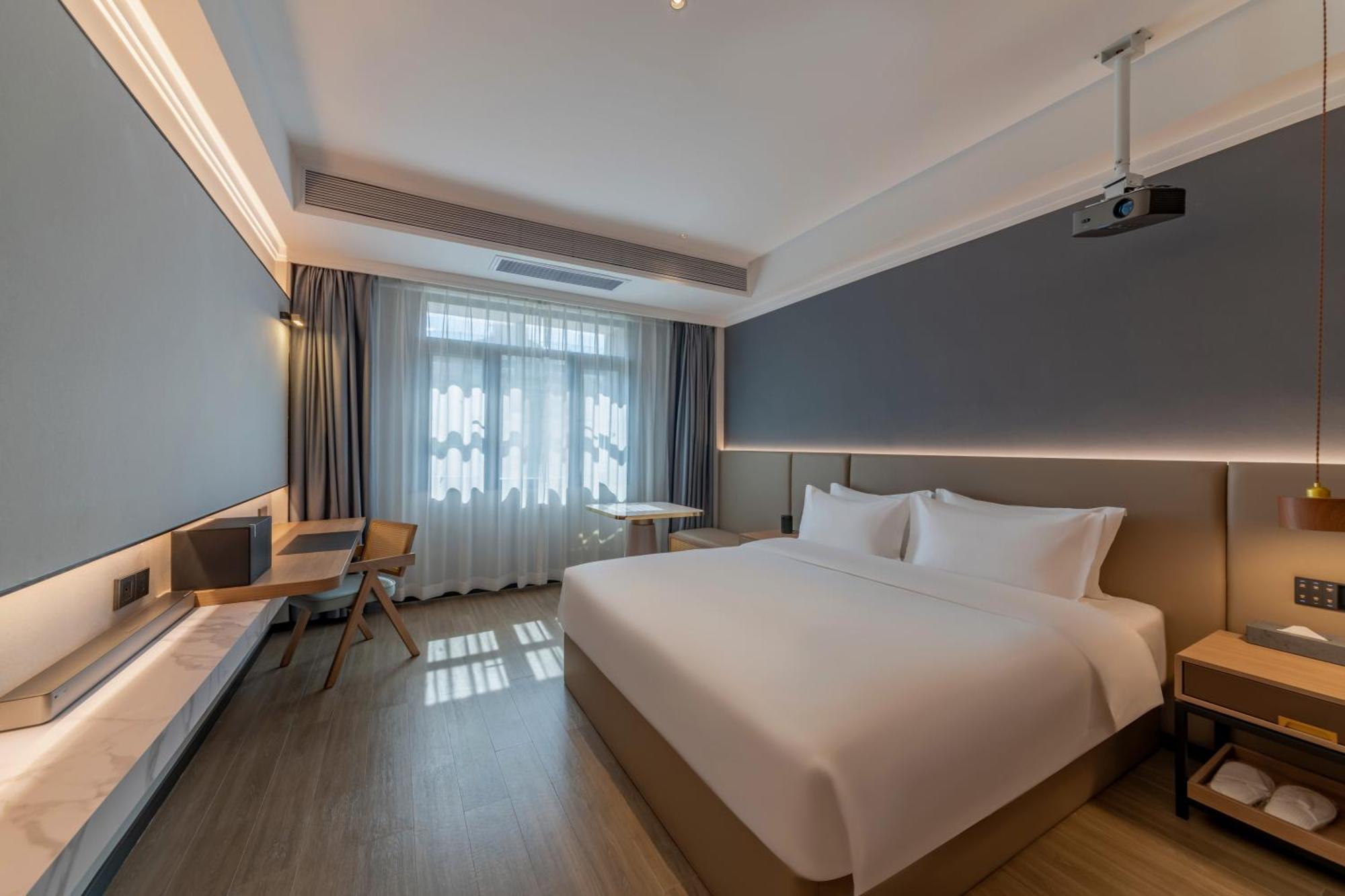 Luyue Hotel Movie Hotel Huaqiangbei Convention And Exhibition Center Branch Shenzhen Exterior foto
